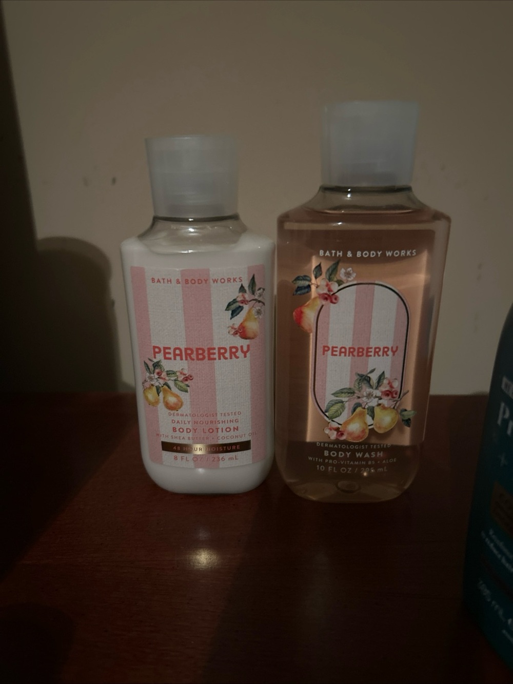 Bath & Body Works Pearberry Body Wash & Lotion Set - Pink, Cream